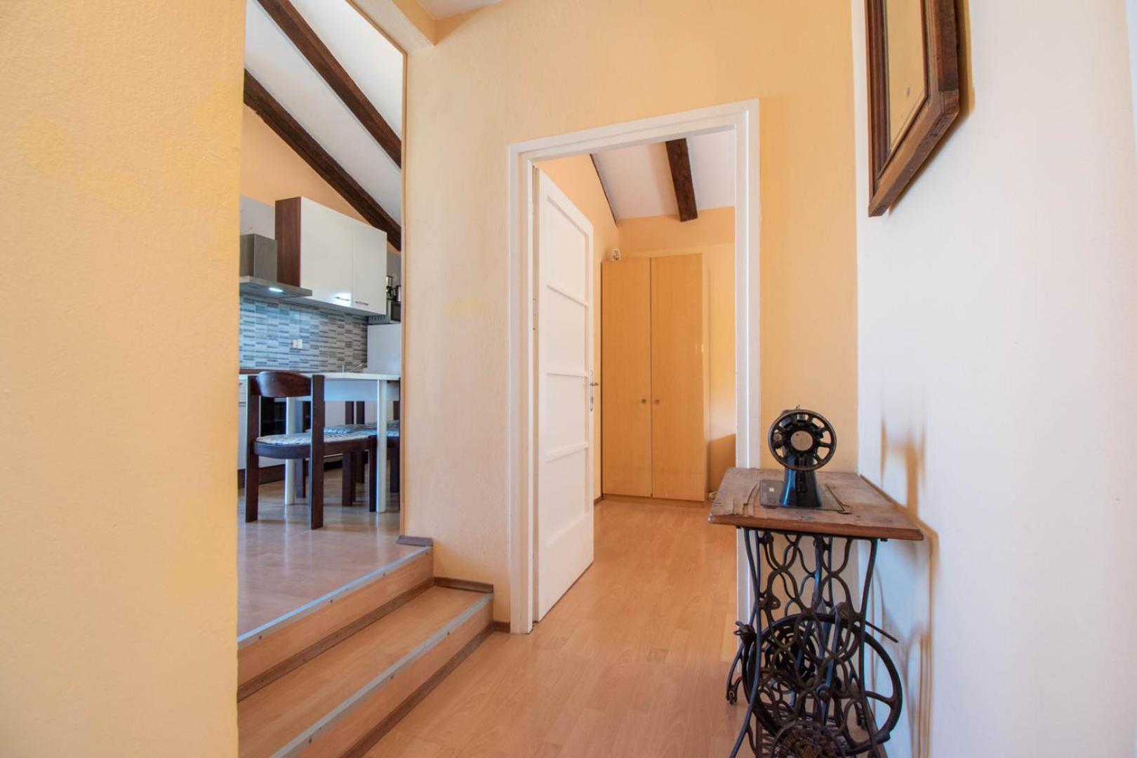 Villa Valkane Pet Friendly 150M From The Stunning Valkane Beach, City Indoor Pools-Fitness And City Mall Pula Exterior photo