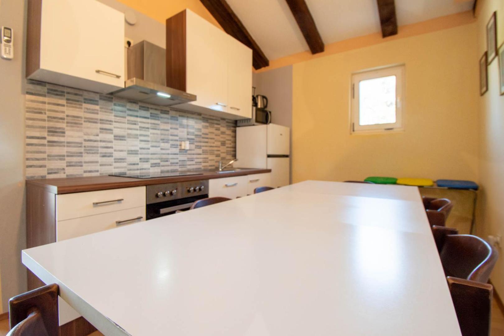 Villa Valkane Pet Friendly 150M From The Stunning Valkane Beach, City Indoor Pools-Fitness And City Mall Pula Exterior photo