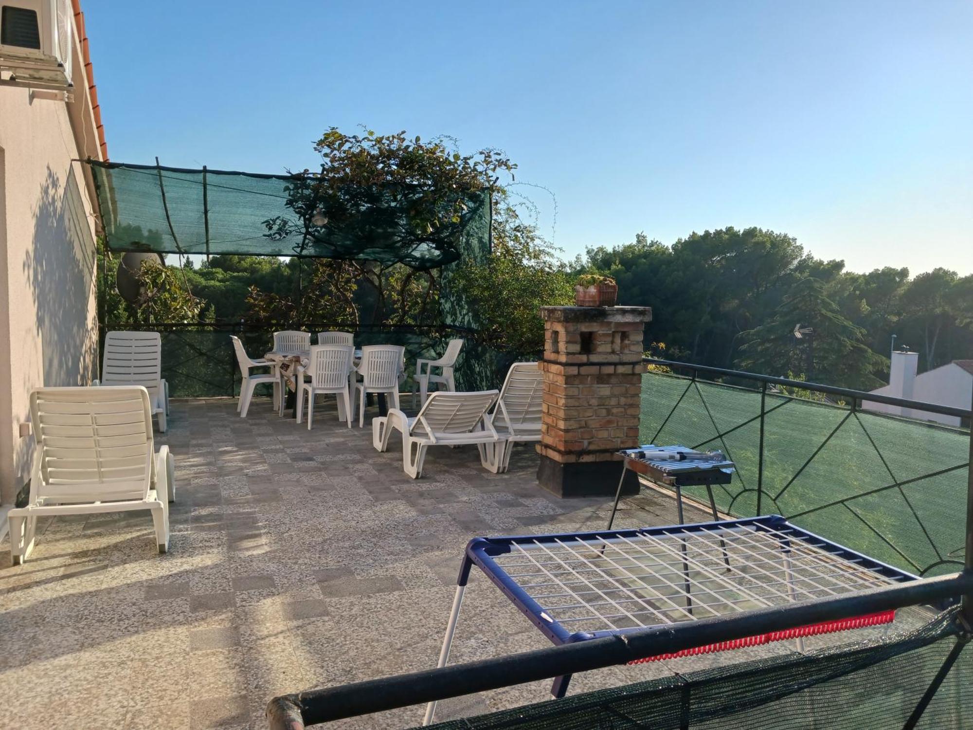 Villa Valkane Pet Friendly 150M From The Stunning Valkane Beach, City Indoor Pools-Fitness And City Mall Pula Exterior photo
